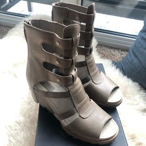 Sorel “Joanie Lace” Leather Wedge Sandal